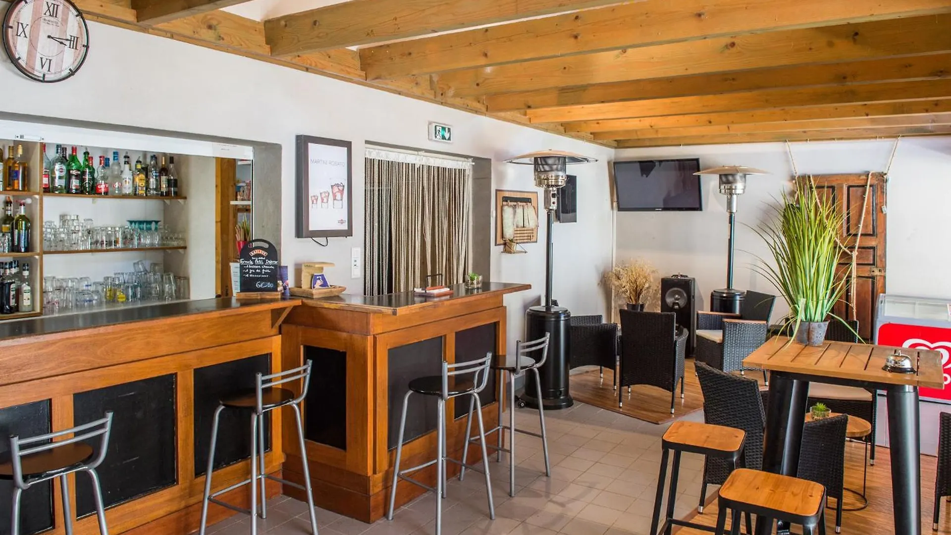 **** Kemping Hotel Parc du Charouzech Salles-Curan Francja