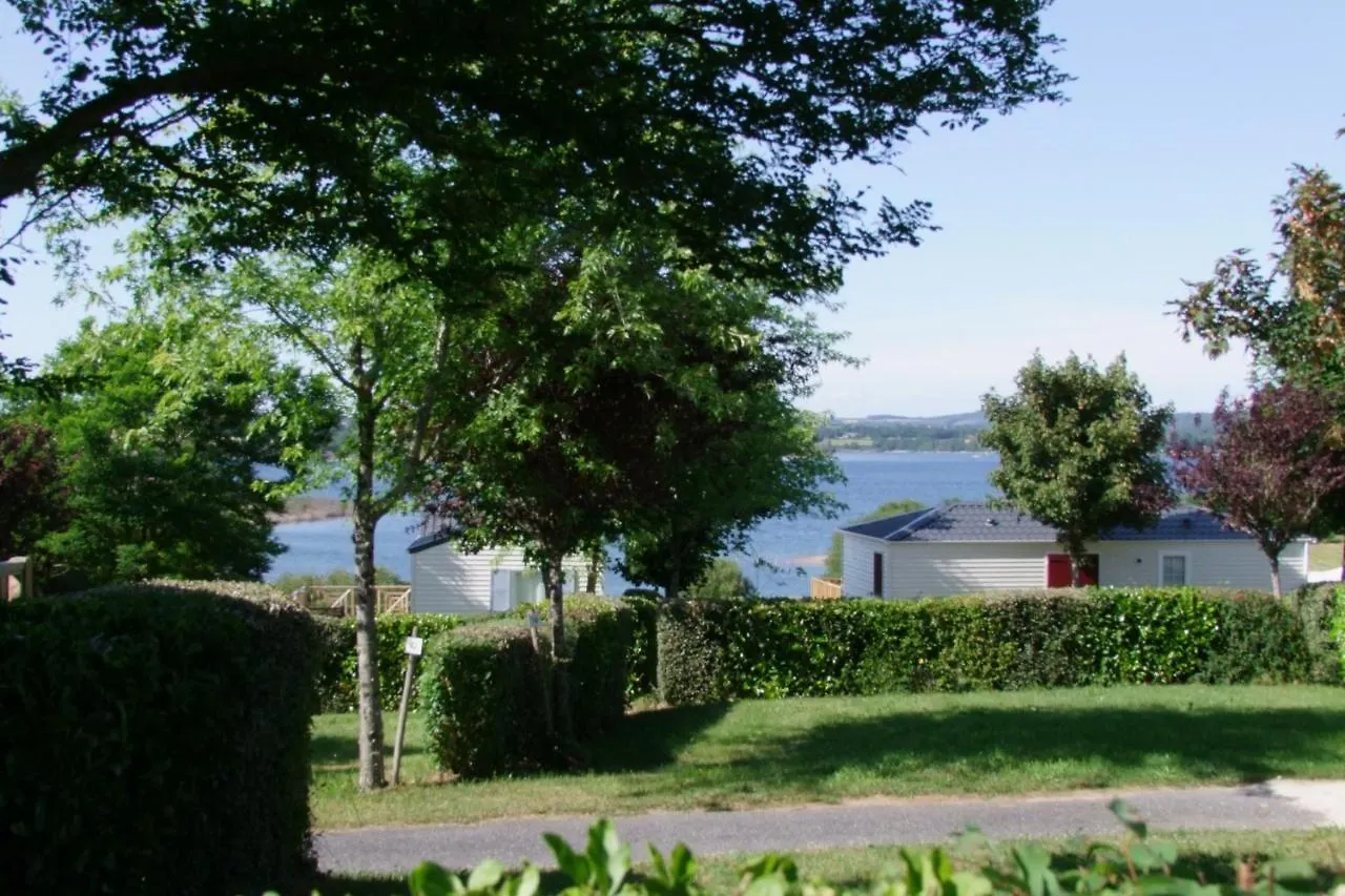 Hotel Parc du Charouzech Salles-Curan Kemping